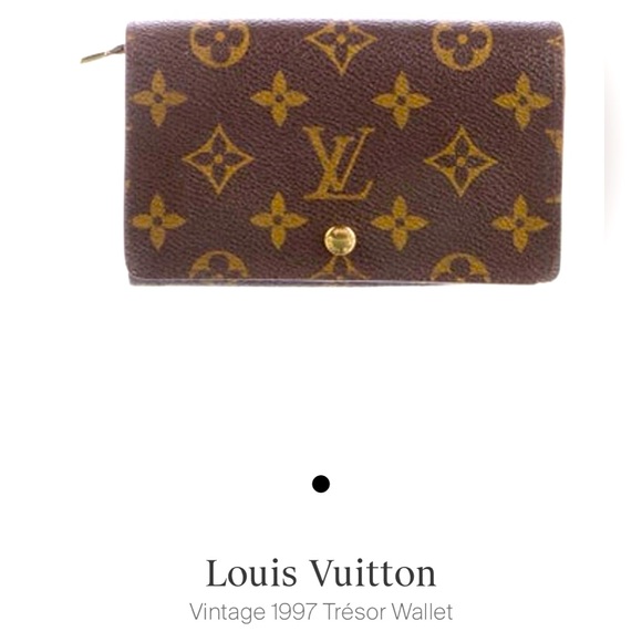 Louis Vuitton Trésor Wallet
• Vintage from the 1997 Collection - Picture 1 of 2